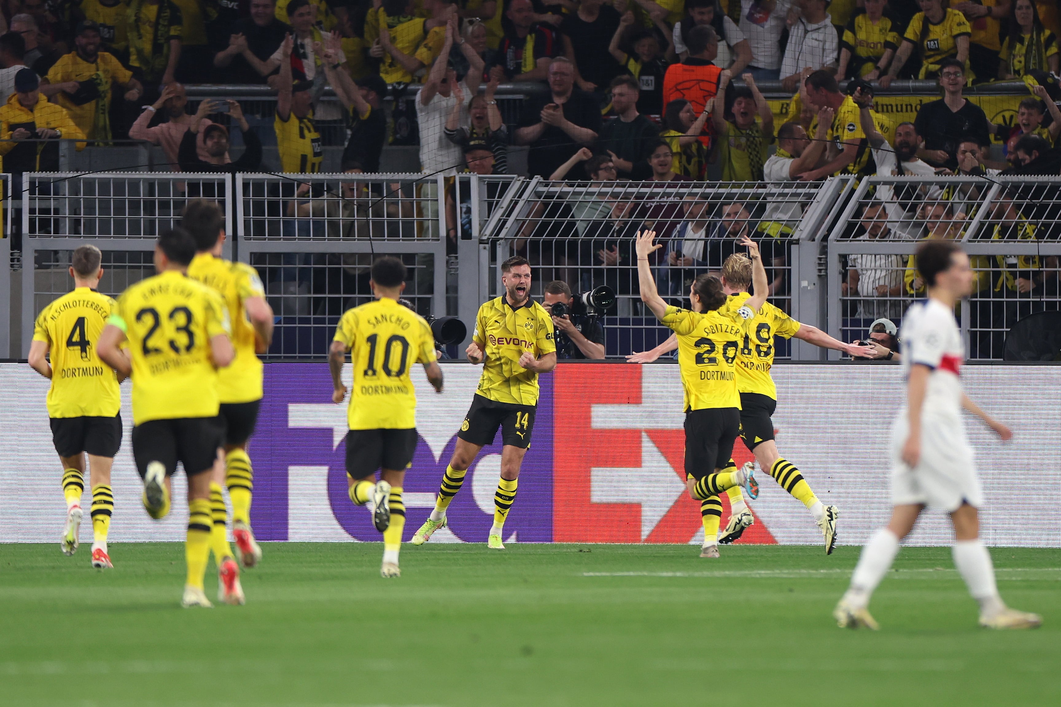 Borussia Dortmund vs. PSG por la ida de Champions League / EFE