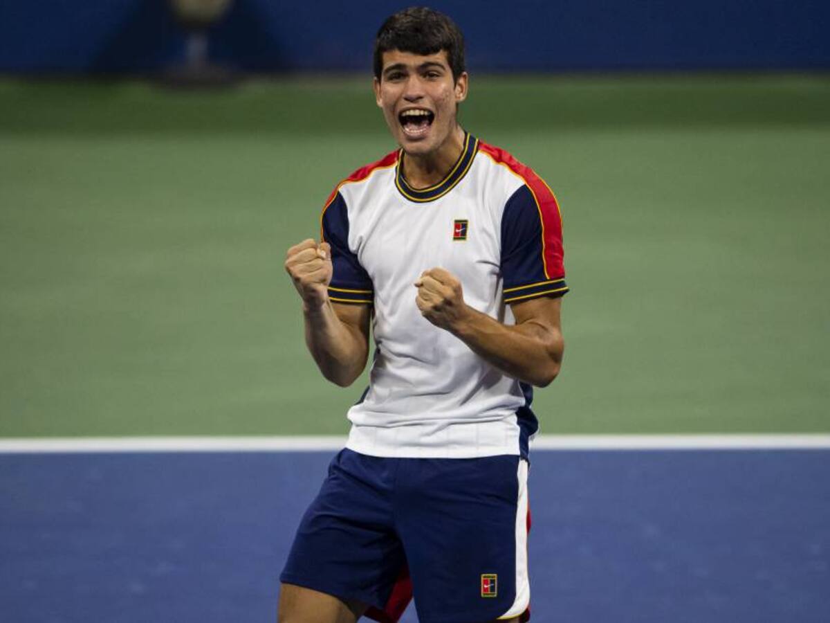 Carlos Alcaraz, sin techo y ya está en cuartos de final del US Open