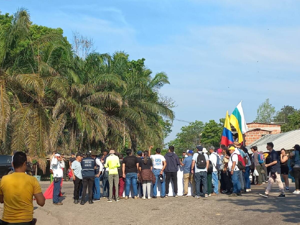Continúa el bloqueo total en la Ruta del Sol