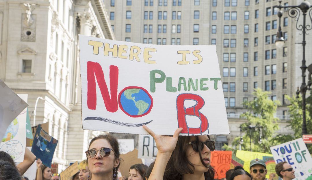 Protesta de jóvenes contra el cambio climático