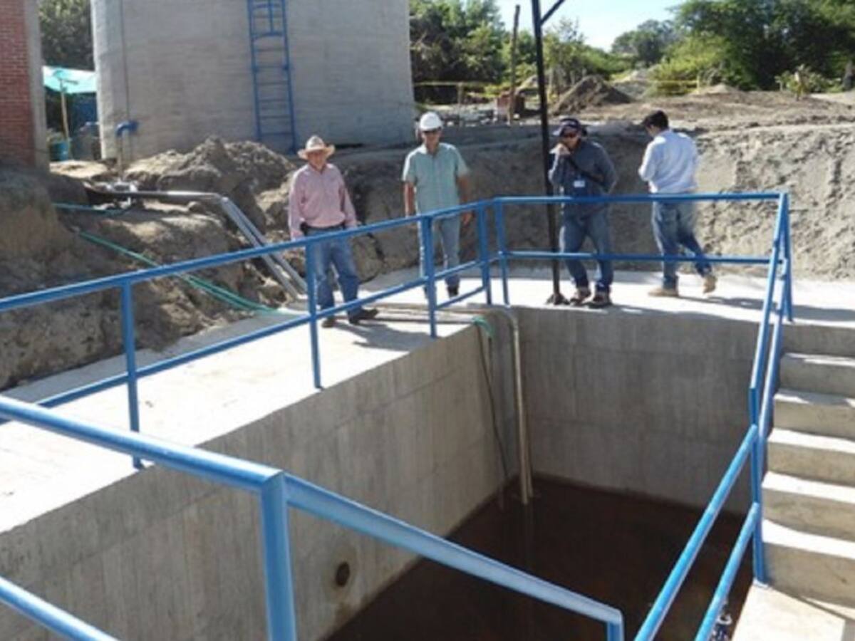 Más de 7.000 habitantes de Tesalia sin agua sequía