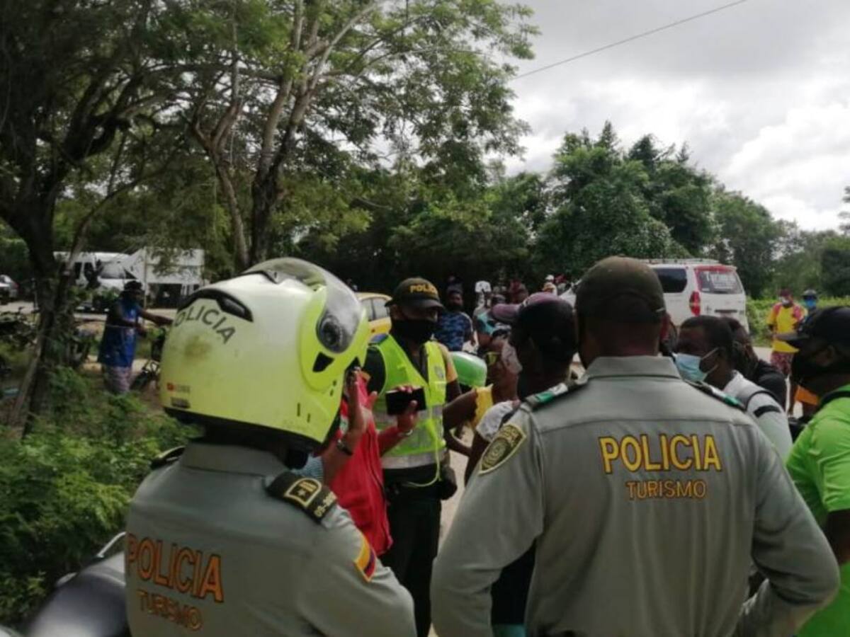 Protestas por la restricción al ingreso a Playa Blanca en Cartagena