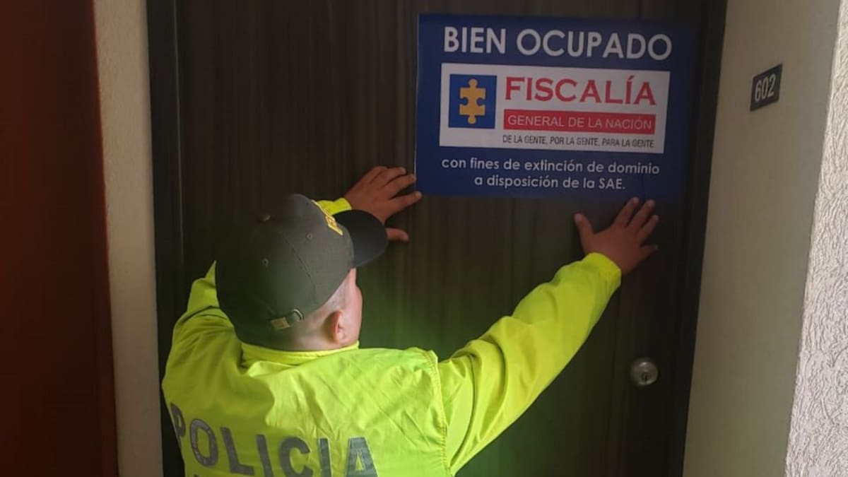 Someten a extinción de dominio 36 bienes inmuebles del clan La Silla