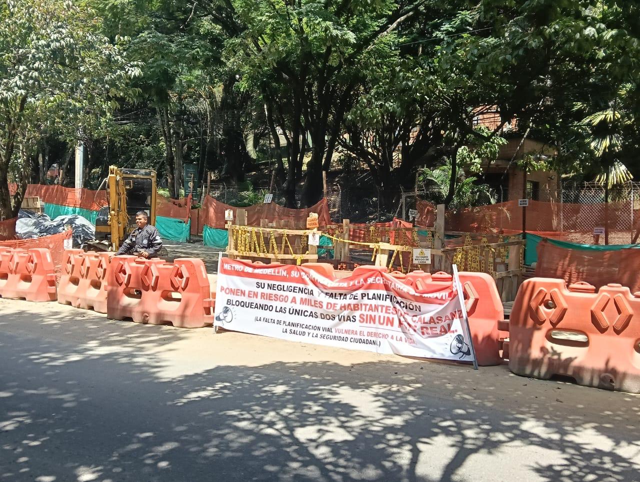 Siete mil habitantes están afectados por cierre vial en Calasanz Parte Alta. Foto: Habitante afectado del sector.
