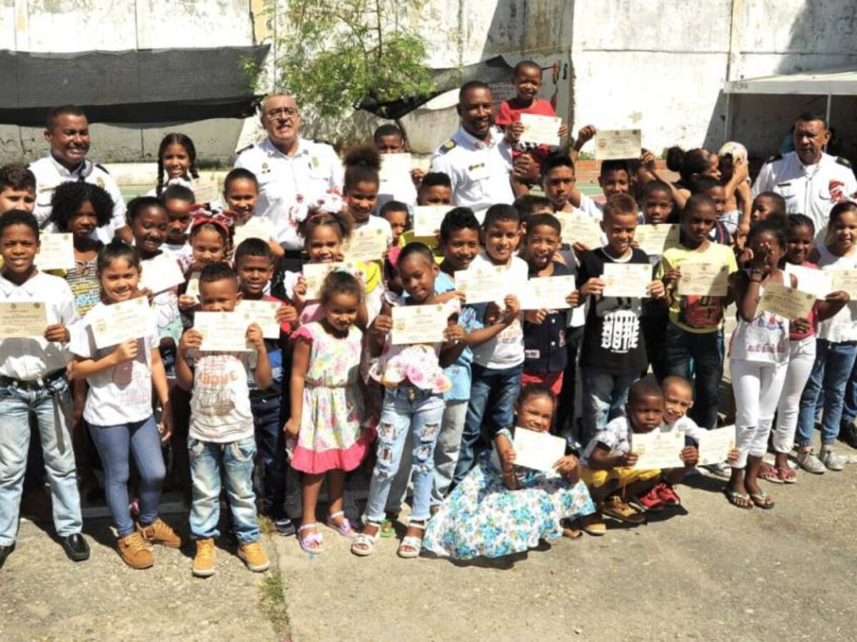 Bomberitos dijeron No a la Pólvora, ni niños quemados en Cartagena