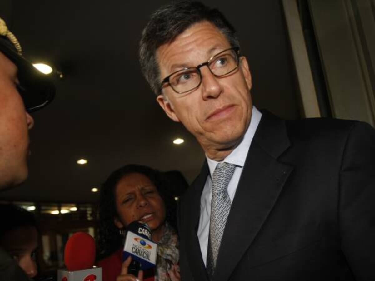 HRW critica Acuerdo sobre Jurisdicción Especial para la Paz