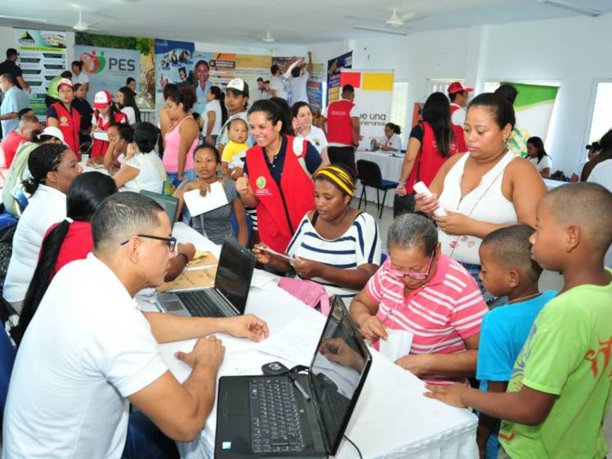 Descentralización de la oferta institucional, aumenta población atendida