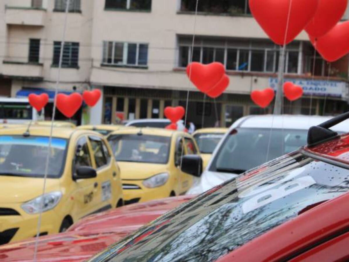 Instalan botones de pánico a taxis de Ibagué