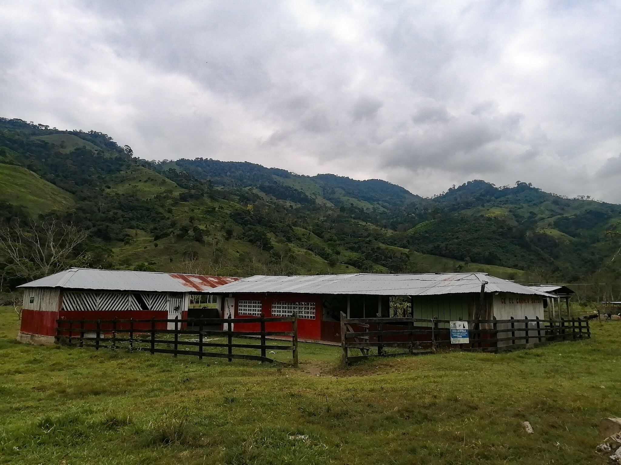 Institución Educativa El Carmen de Saiza, en el sur de Córdoba.
