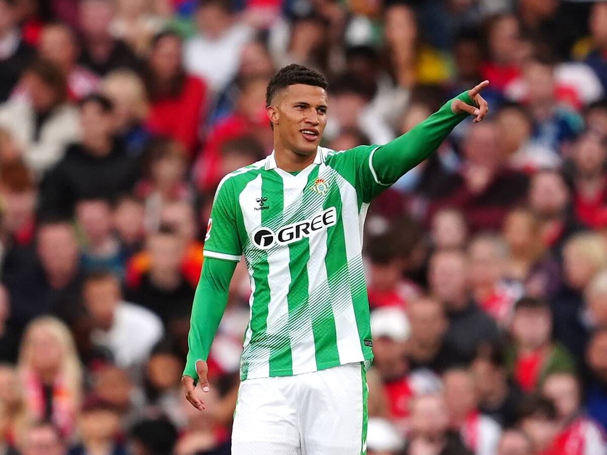 Nelson Deossa marcó golazo y dio asistencia para la victoria del Real Betis ante Arsenal: veálo acá