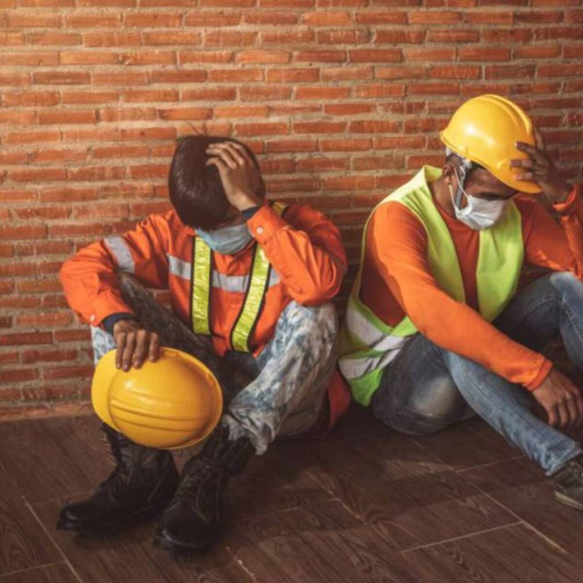Empleados con COVID-19 están asumiendo de su sueldo los días de aislamiento