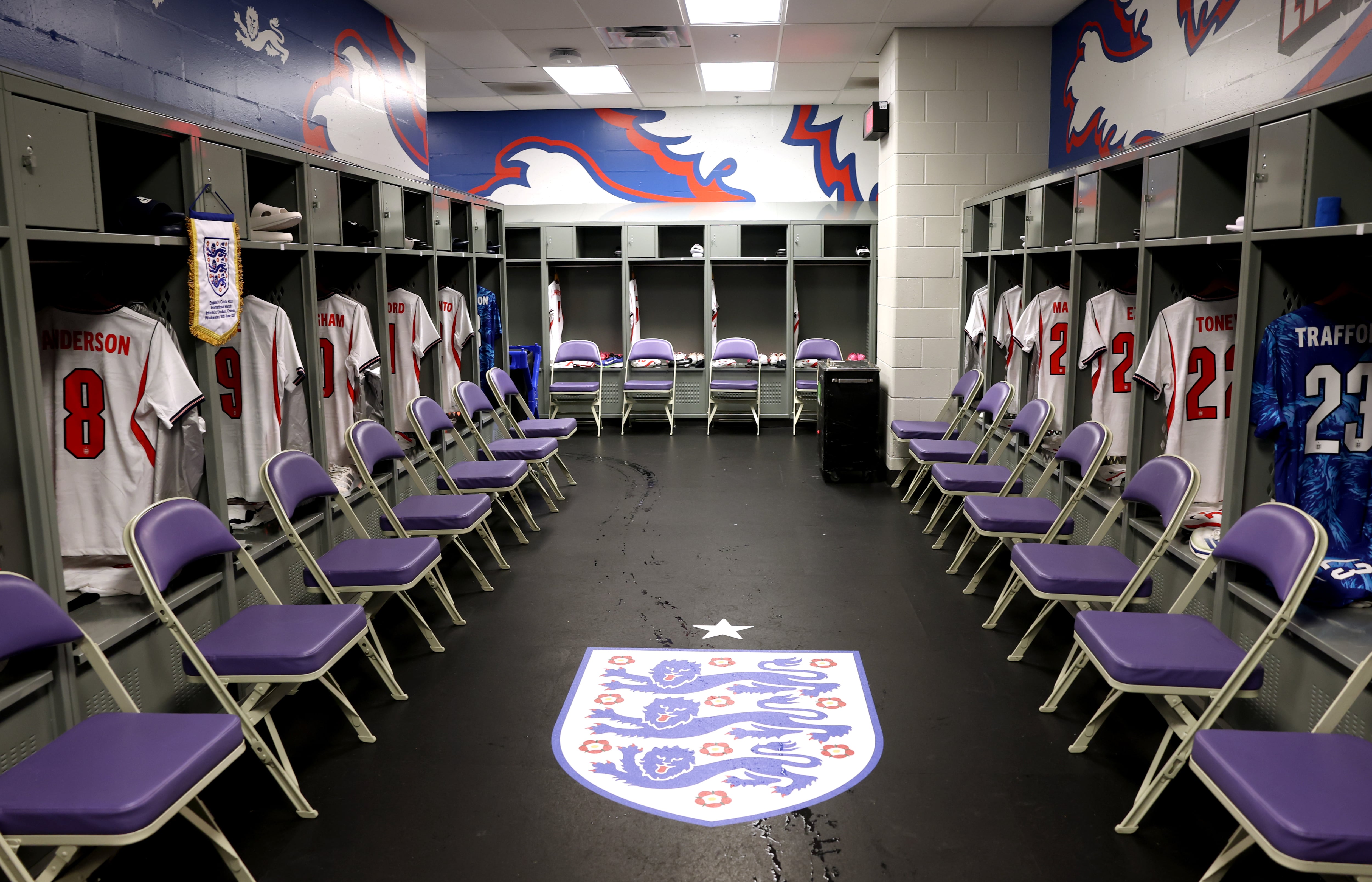 Vista de los vestidores de Inglaterra en su amistosos contra Costa Rica en 2026 (Cortesía: Eddie Keogh - The FA/The FA via Getty Images)
