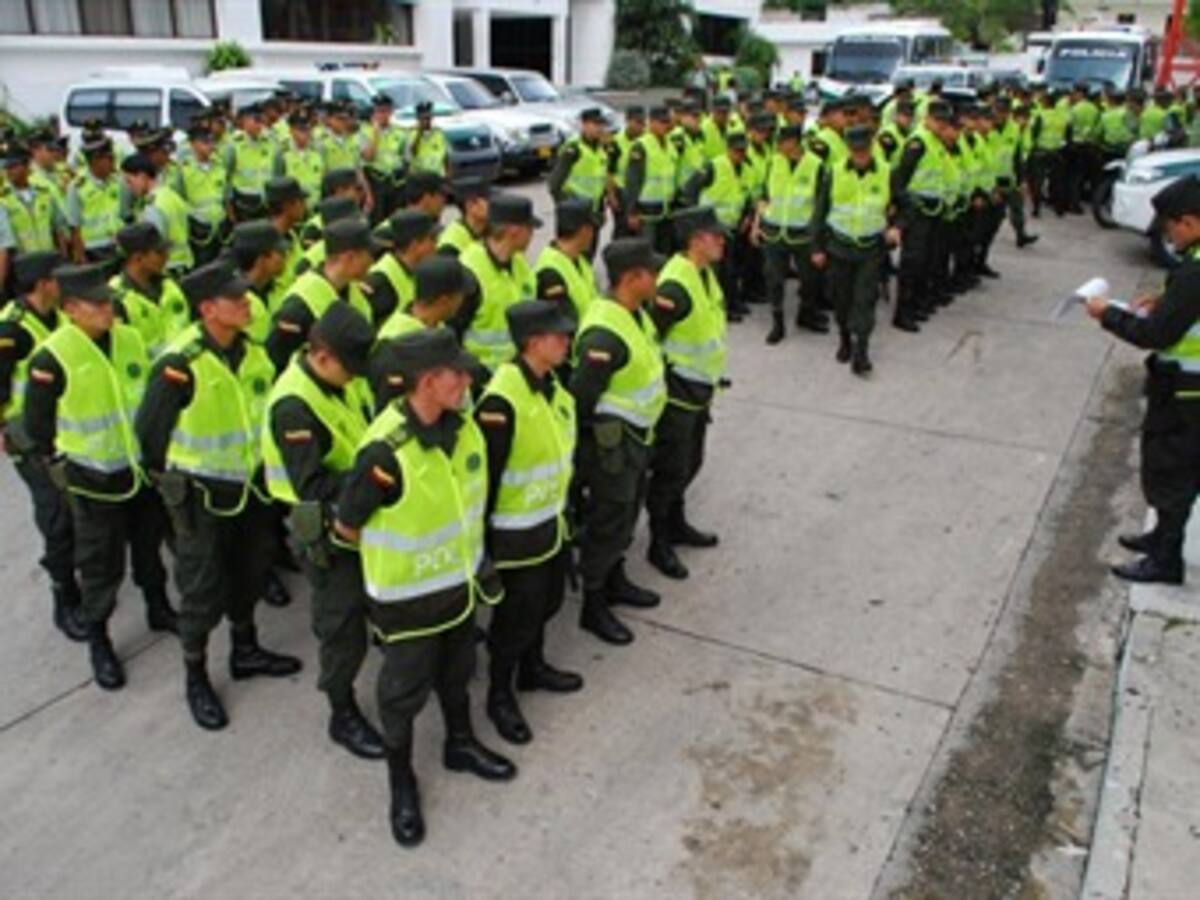 Policía de Medellín crea un escuadrón contra la pólvora