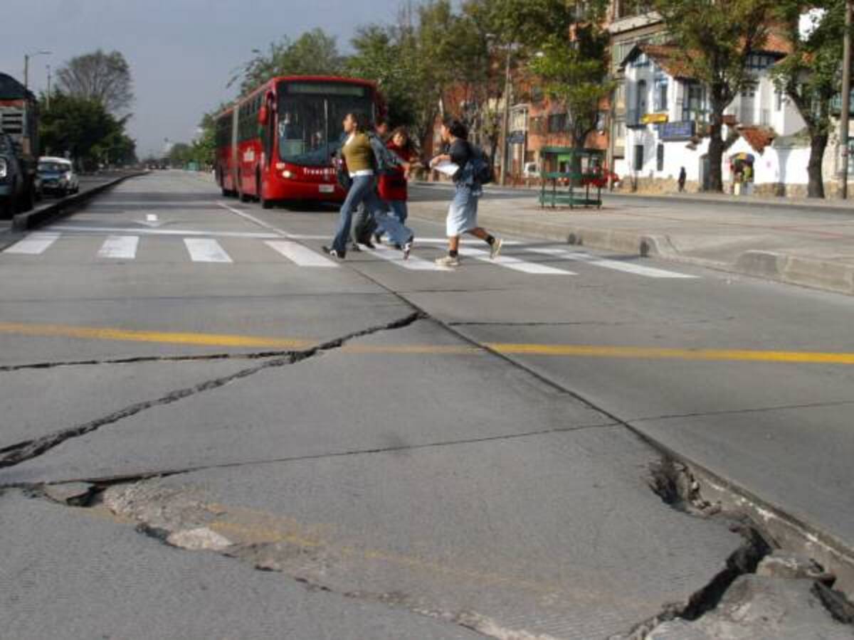 Un billón de pesos cuesta reparar las vías de Transmilenio por la Caracas y Autonorte