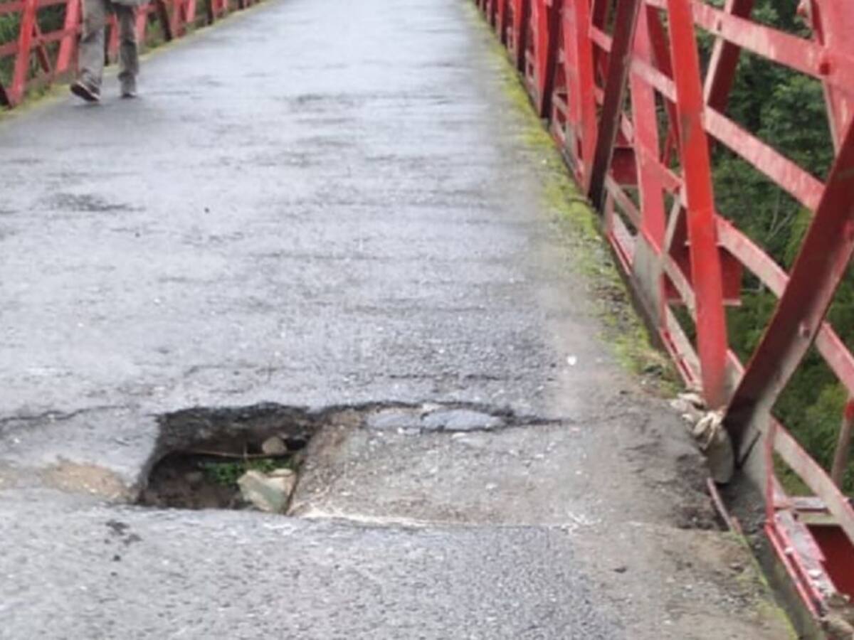 Fue cerrado el Puente Olivares de Manizales
