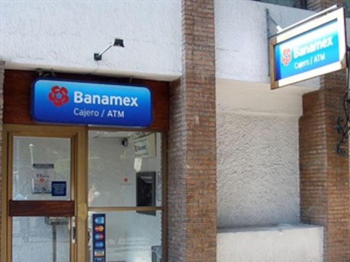 Autoridades de EEUU investigan a Banamex por lavado de dinero