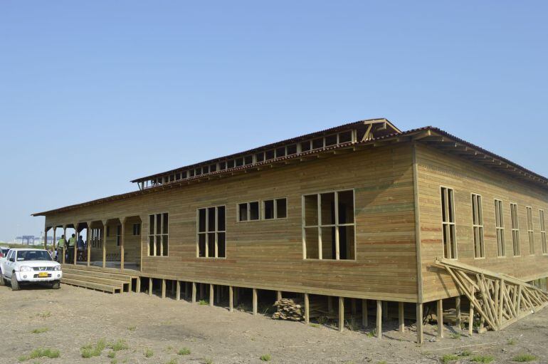 La cabaña de guardaparques para el alojamiento de la Policía en el parque Isla Salamanca