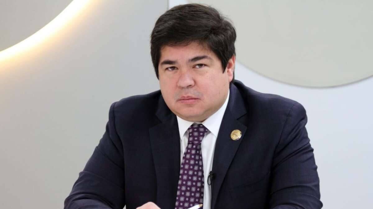 Ecuador designa a Arturo Félix como embajador para Colombia