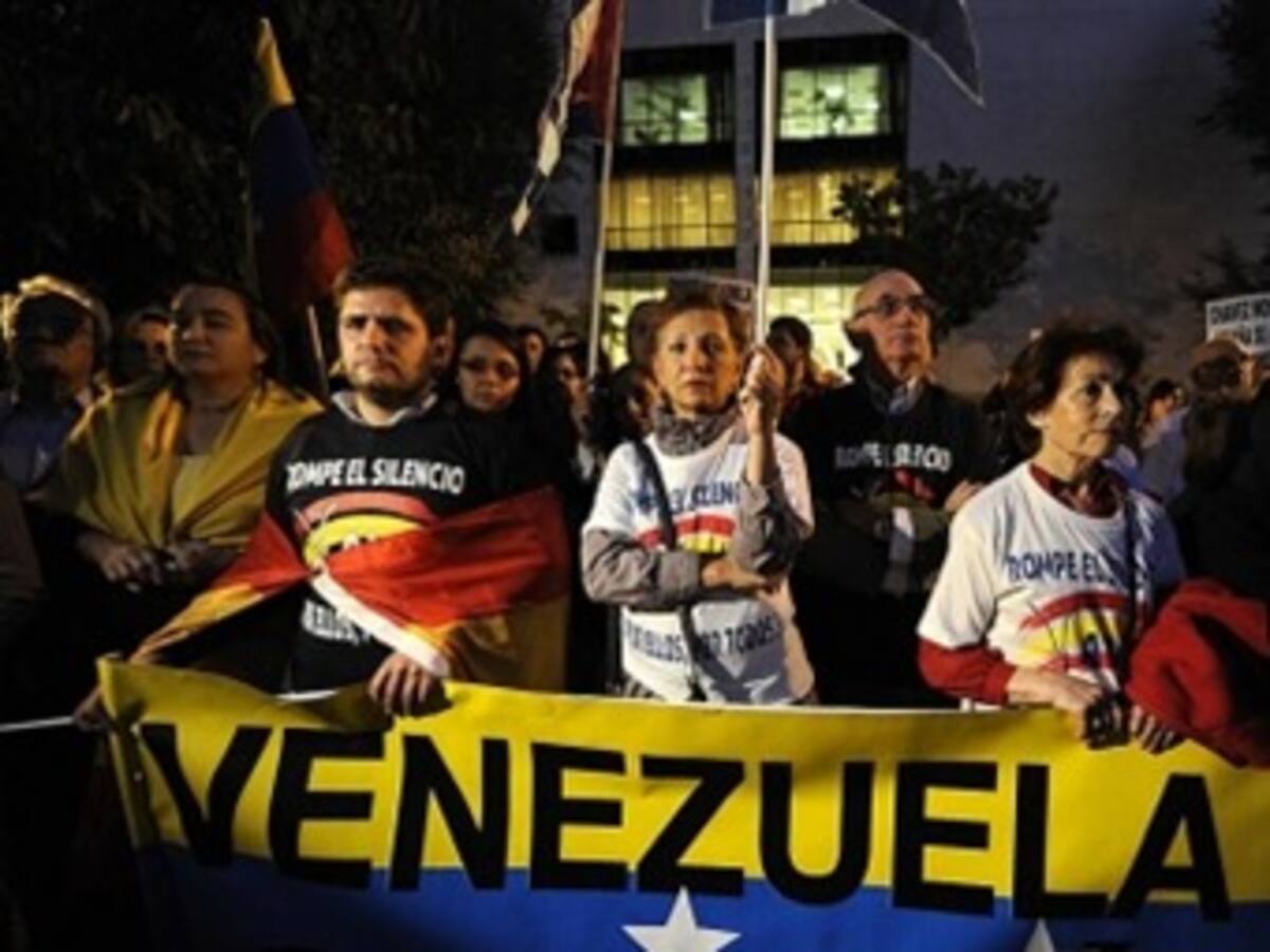 En Bogotá, 1.700 venezolanos acudieron a votar