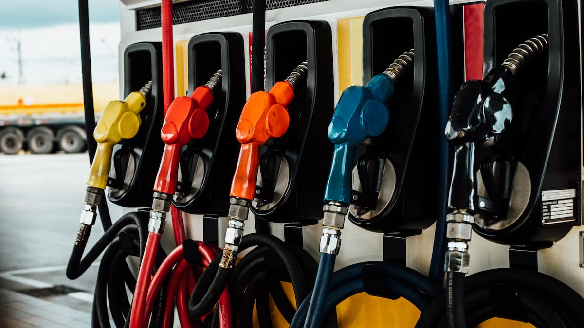 Presidente Noboa elimina subsidio al diésel en Ecuador, que llega a 1.100 millones de dólares al año