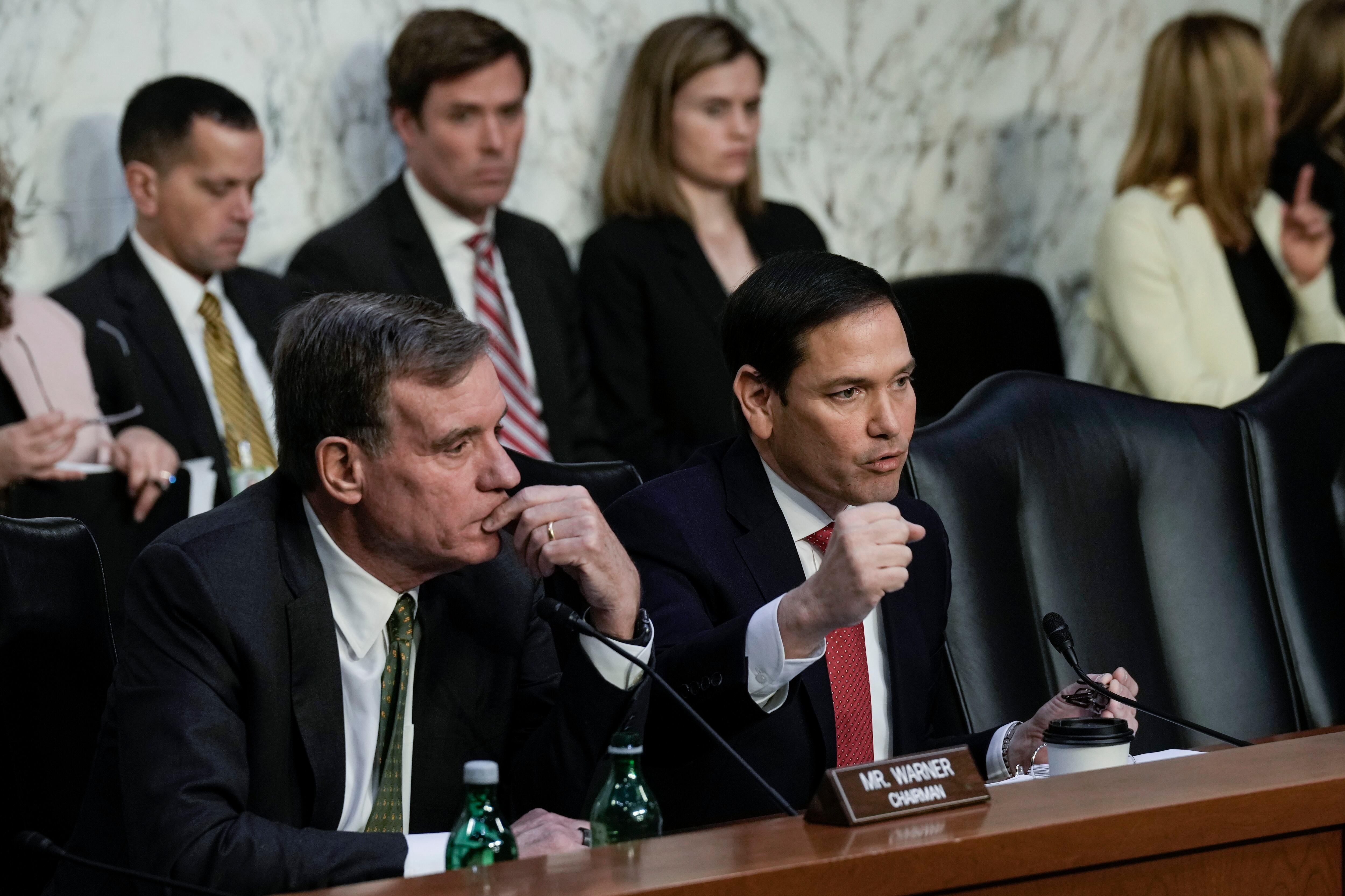 Senador Rubio pide condicionar ayuda a Colombia hasta reanudar aspersión