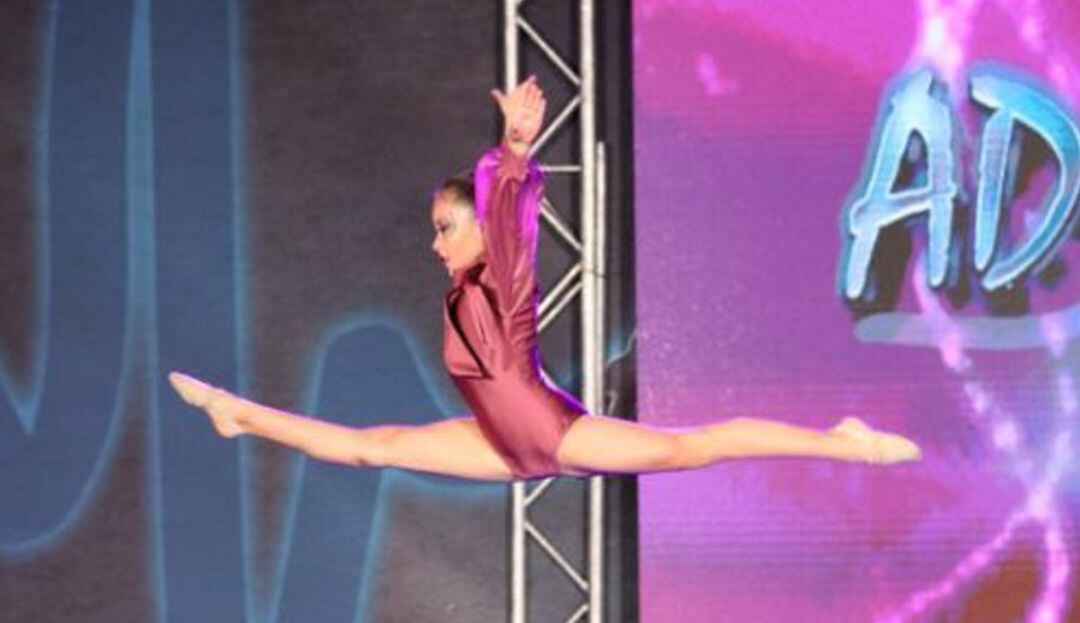 Alejandra Gómez Alméciga, bailarina manizaleña