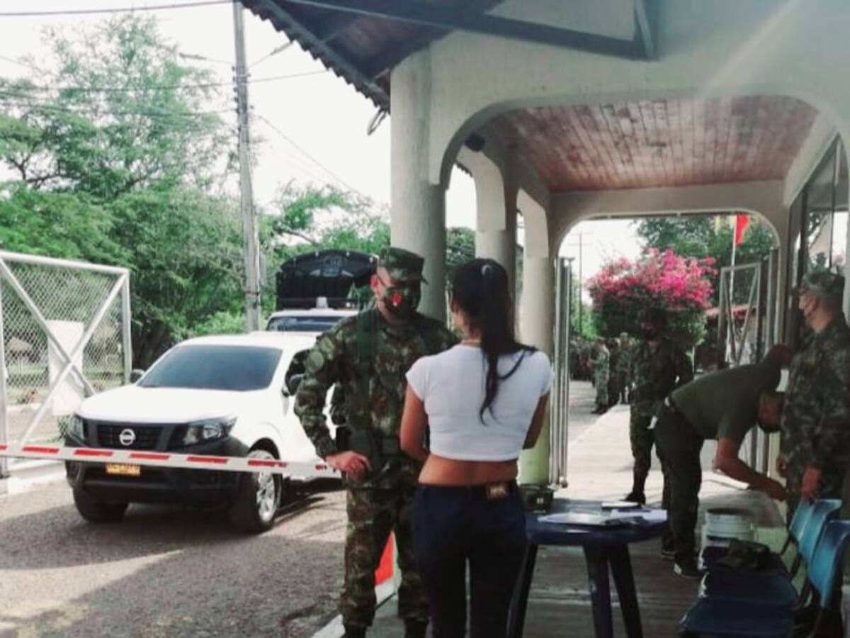 Se entregó alias “Sofía” presunta integrante de disidencias de las Farc