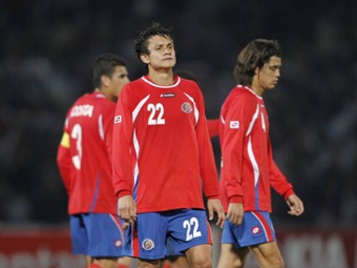 Costa Rica a la espera de las derrotas de Brasil o Paraguay