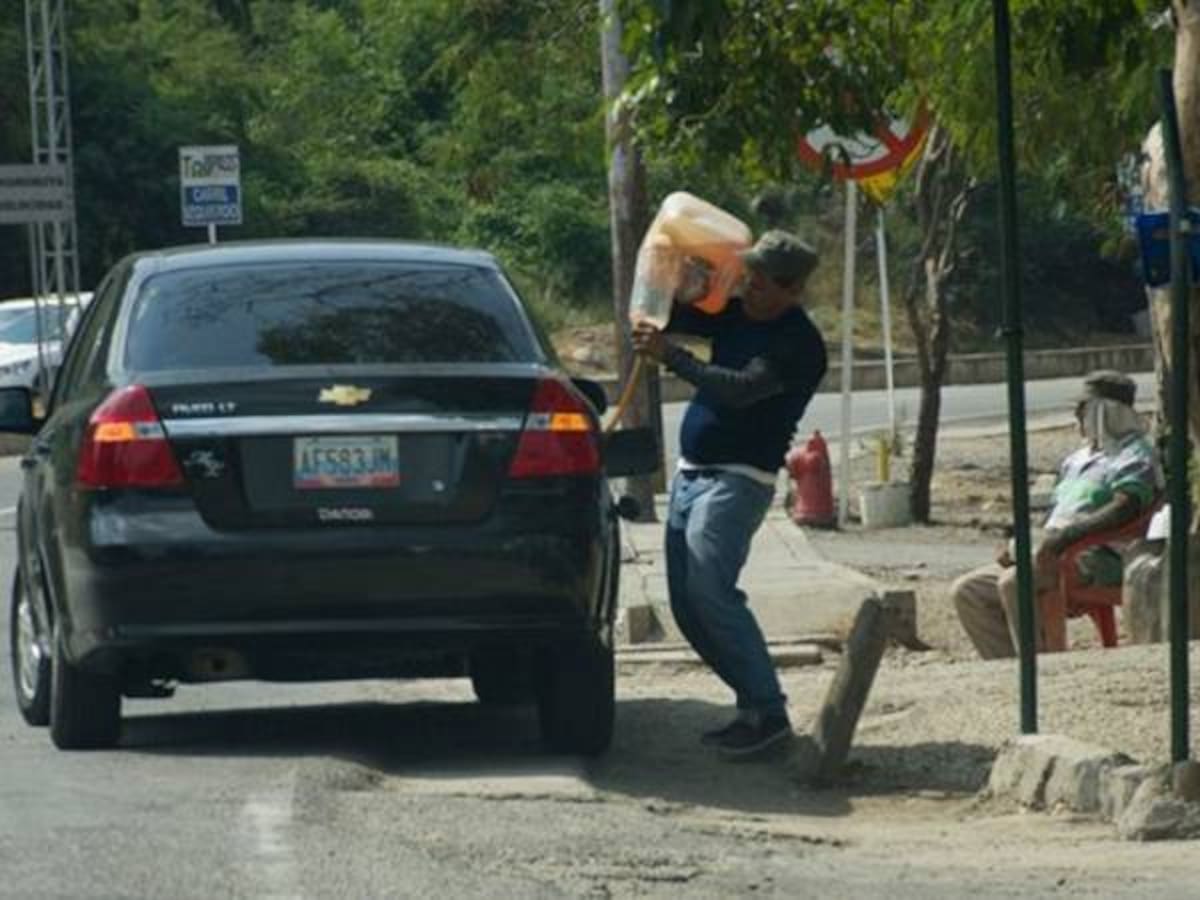 Crece la preocupación por robo de combustible de poliducto que se vende en Cúcuta