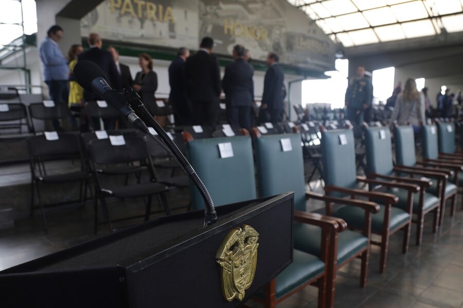 El presidente de la República, Gustavo Petro, aplazó la ceremonia de presentación y reconocimiento de tropas de la nueva Cúpula Militar que se realizaría este martes en la Escuela Militar de Cadetes General José María Córdova de Bogotá. Foto: Álvaro Tavera / Colprensa