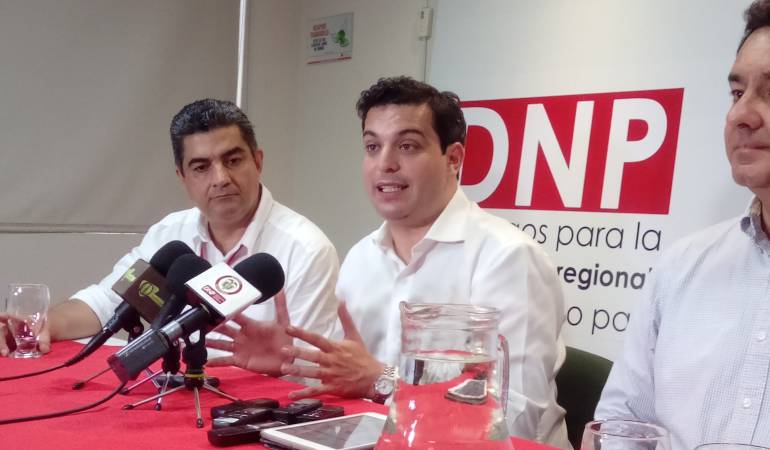 En el Armenia Hotel se llevó a cabo una nueva mesa de los diálogos para la planeación regional