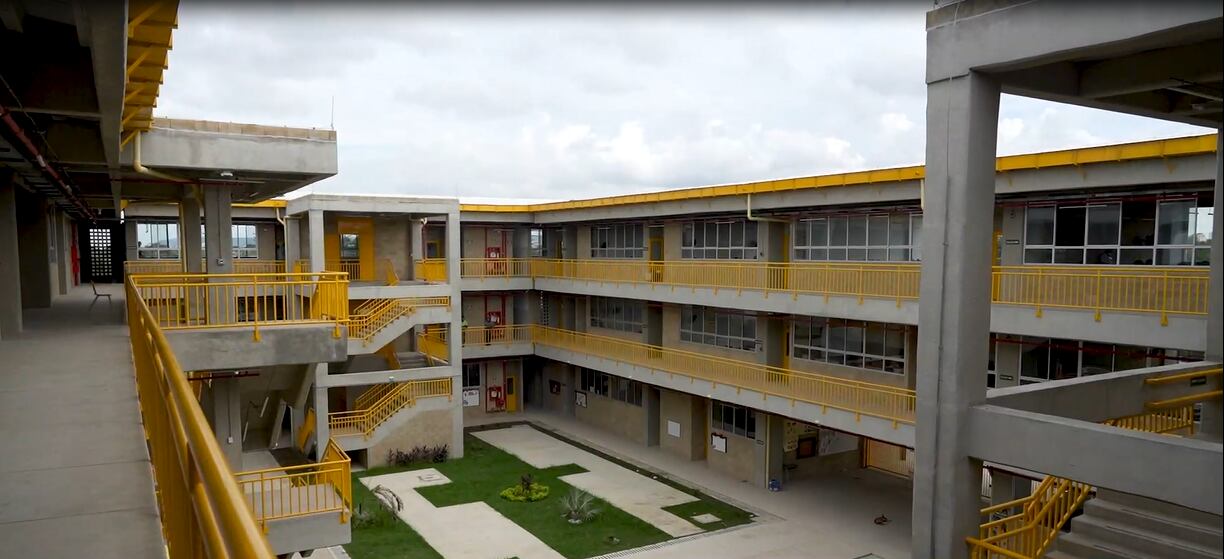 ¡Es una realidad! Estudiantes disfrutan del megacolegio IE San Felipe Neri en Cartagena