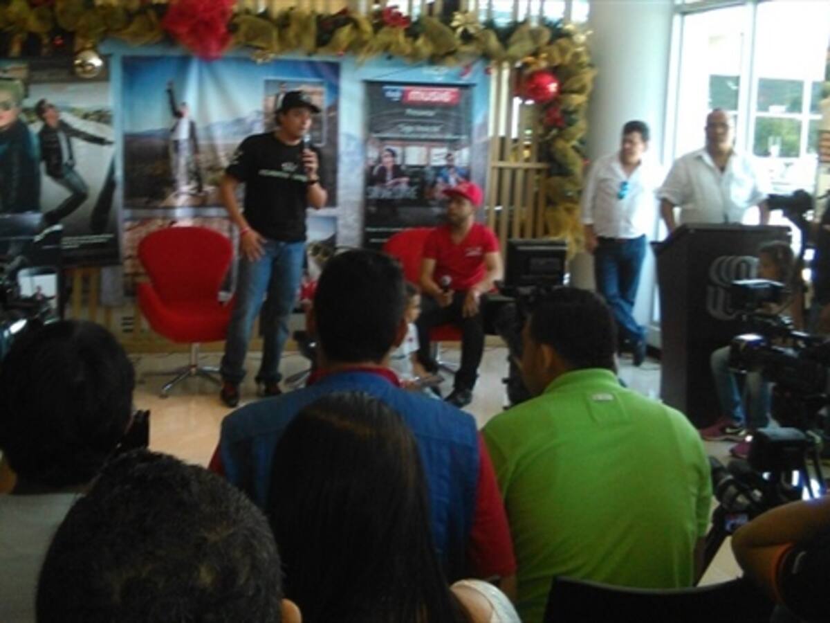 “Sigo invicto, no voy a unirme con Juancho”: Silvestre Dangond