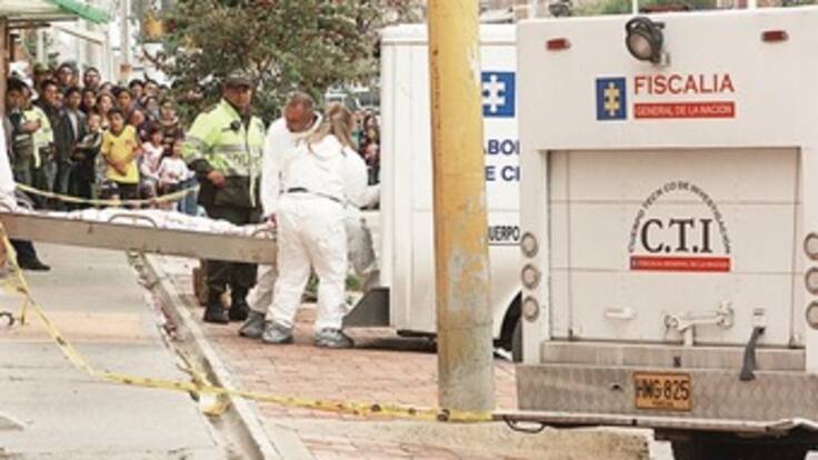 A Rivera, Huila, trasladan víctimas de masacre en Bosa