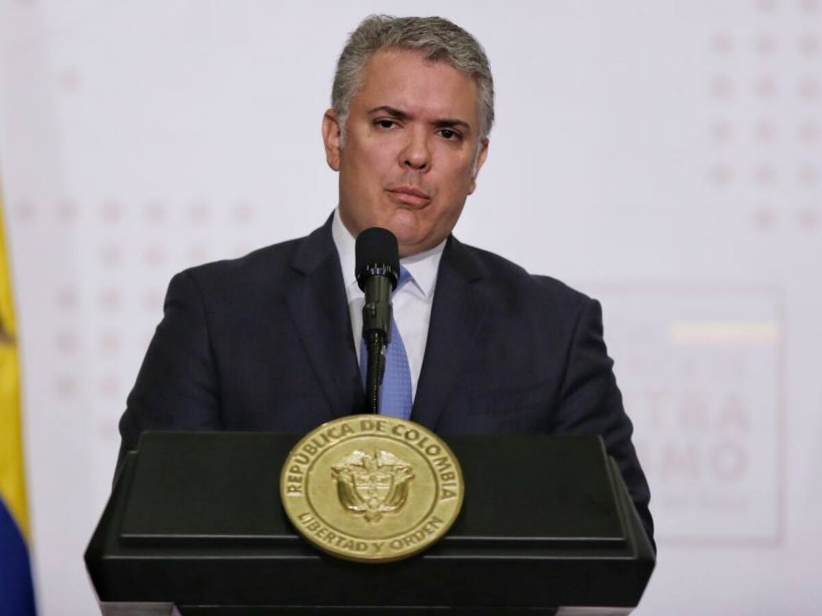 Duque convocó Puesto de Mando Unificado por emergencias en Santander