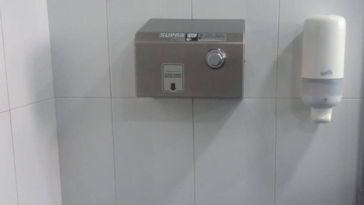 Conozca los peligros de los secadores de manos