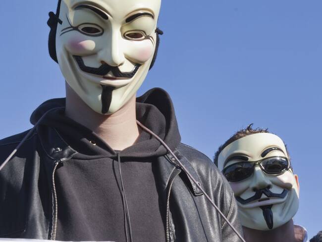 Anonymous envió fuerte mensaje a la policía, tras muerte de George Floyd