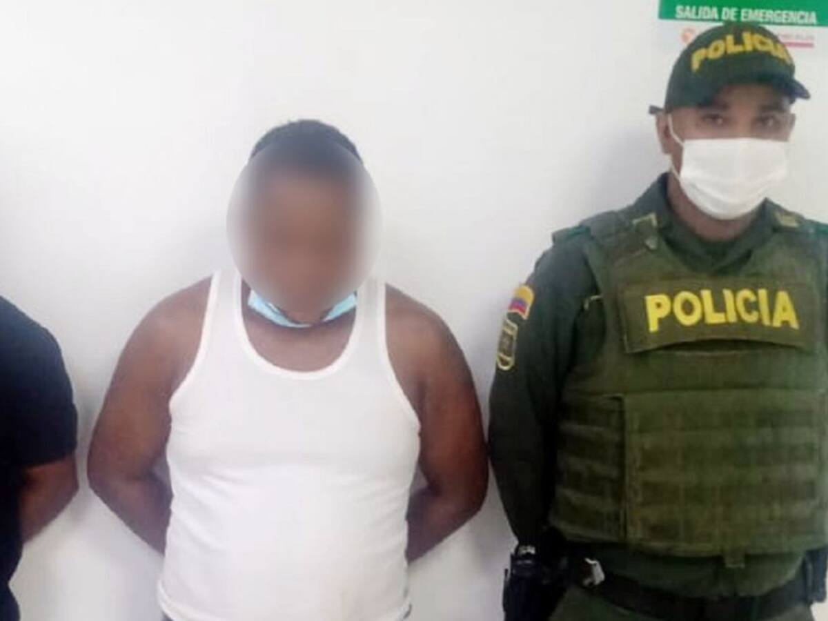 Presuntos sicarios capturados en el barrio San Francisco de Cartagena