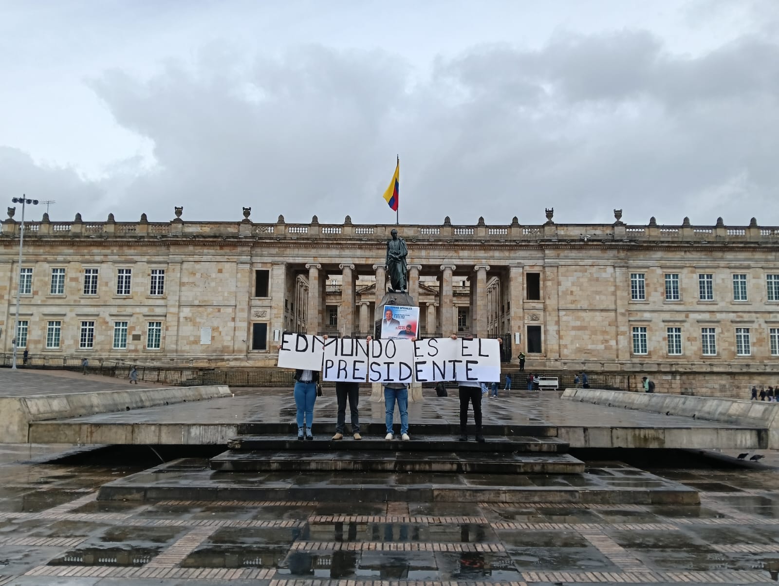 Foto: Comando con Venezuela