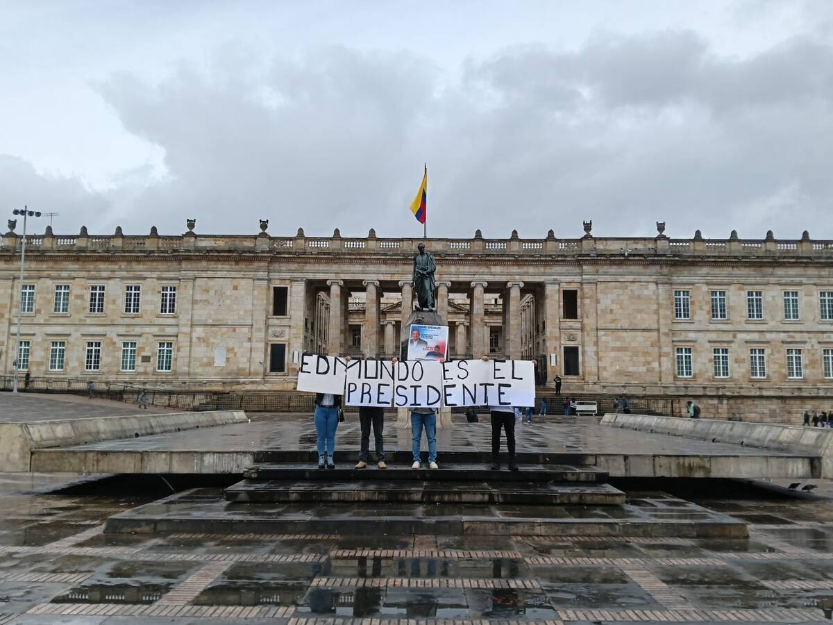 Venezolanos en Colombia piden a Petro reconocer a Edmundo González como presidente