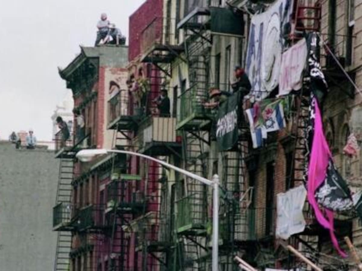 “Squatters”: un documental sobre memoria, resistencia y hogar en la Nueva York olvidada