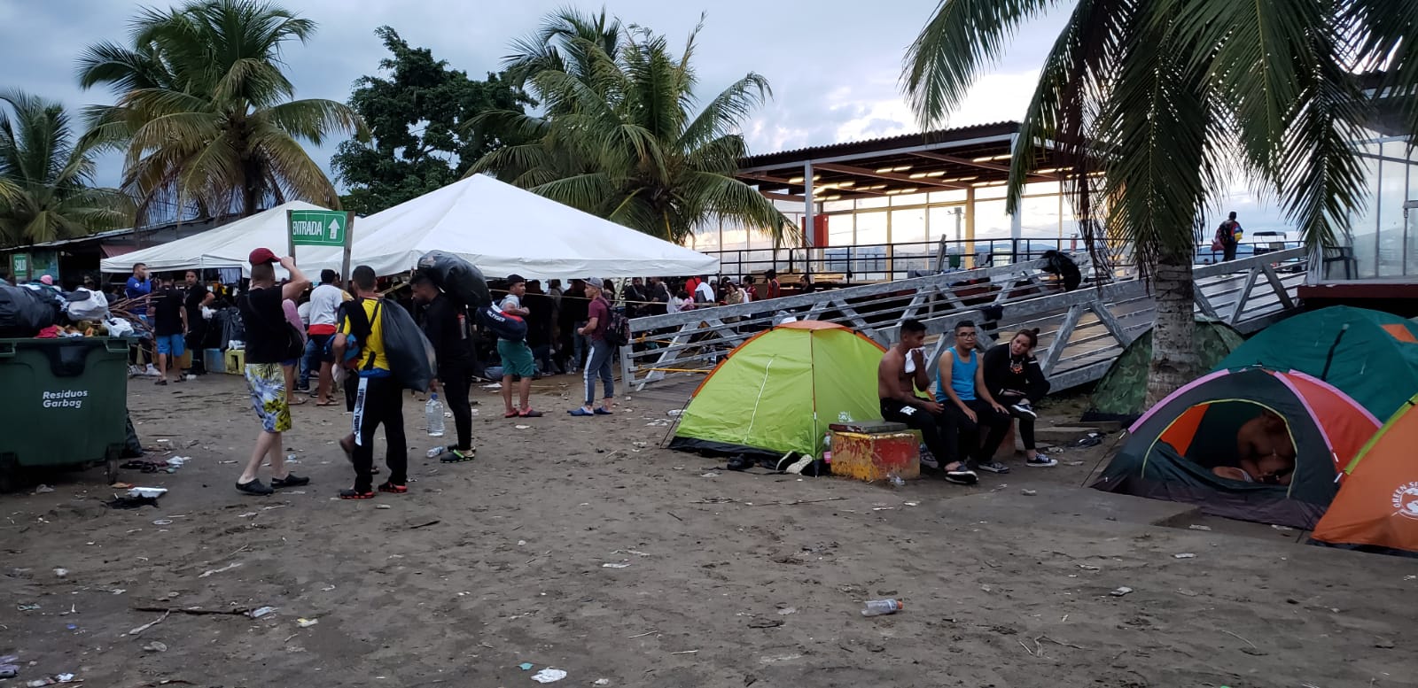 Migrantes en Necoclí