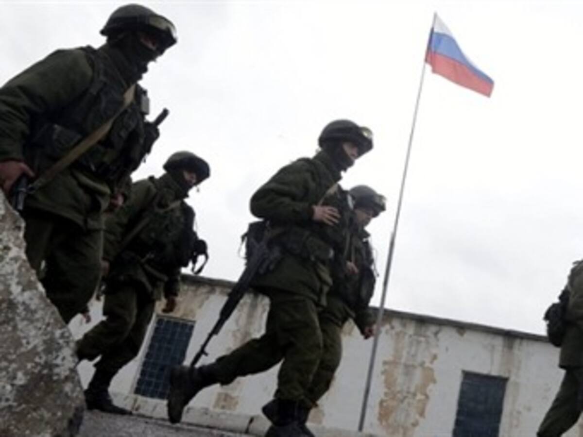 Rusia anuncia retirada de batallón motorizado de la frontera ucraniana