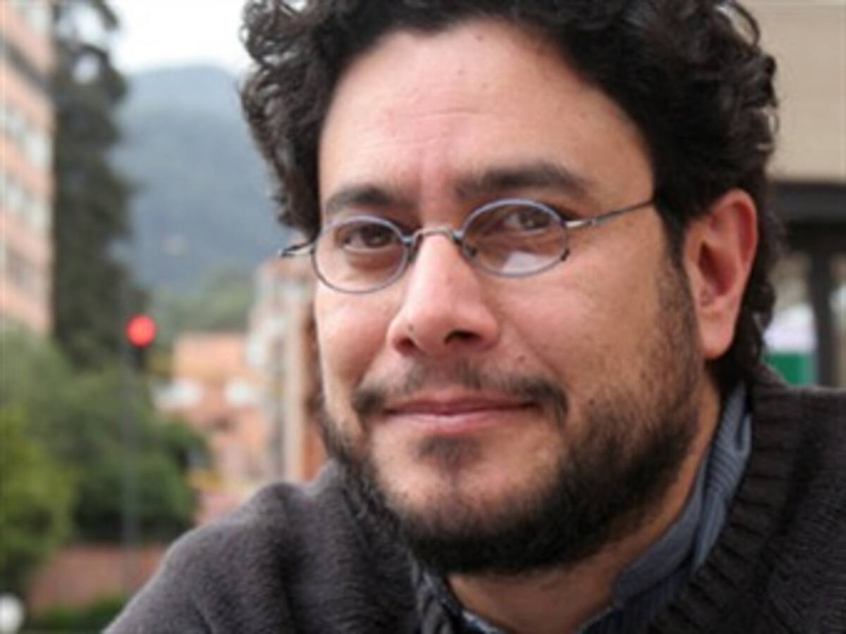 Iván Cepeda asegura que las amenazas de muerte no lo amilanan