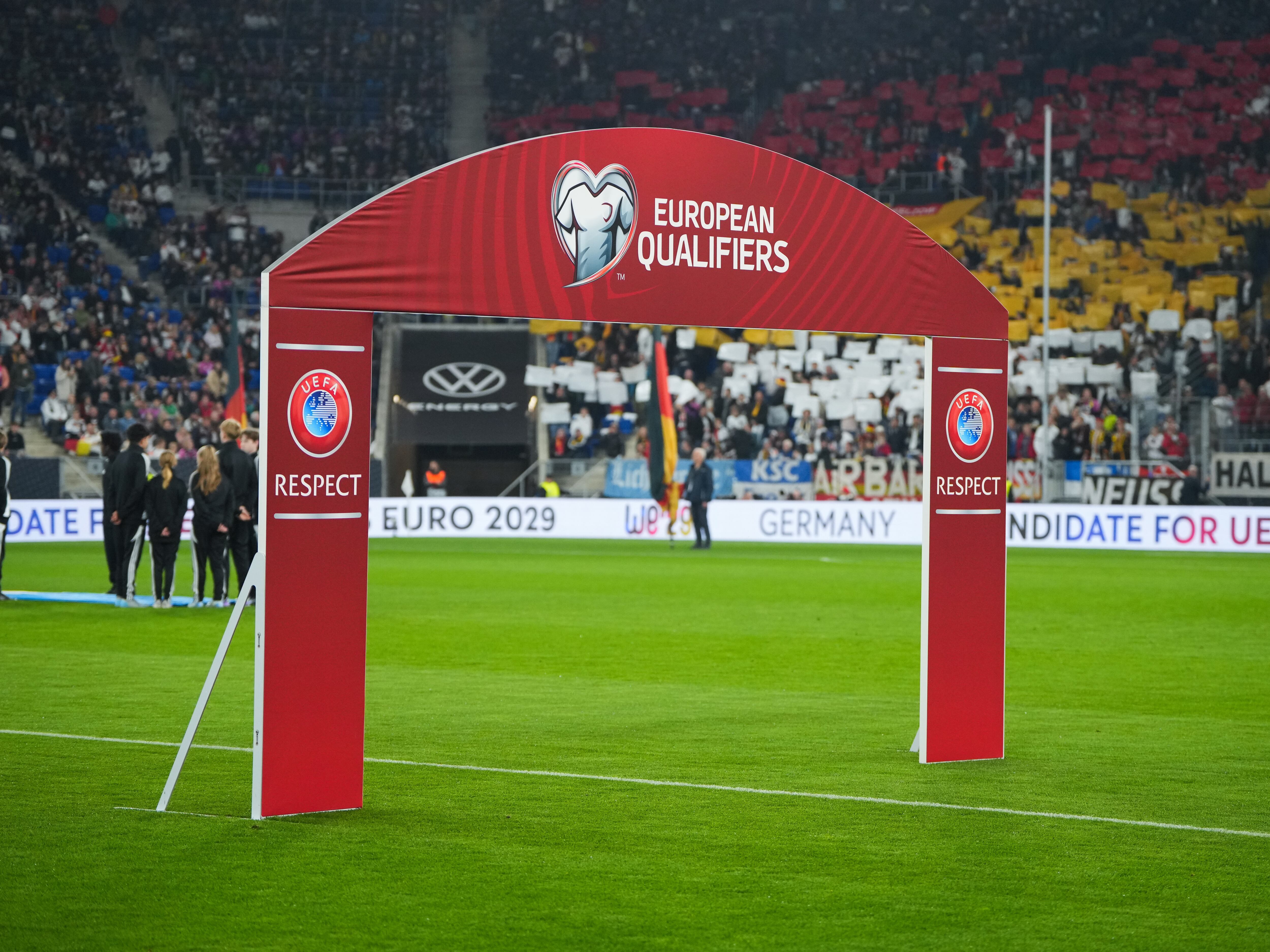 Eliminatorias UEFA 2025 /Getty Images,