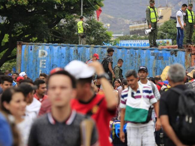 Más de 30 mil ciudadanos venezolanos ingresaron tras apertura de frontera