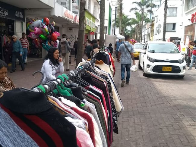 Venderores ambulantes en la Feria de Manizales