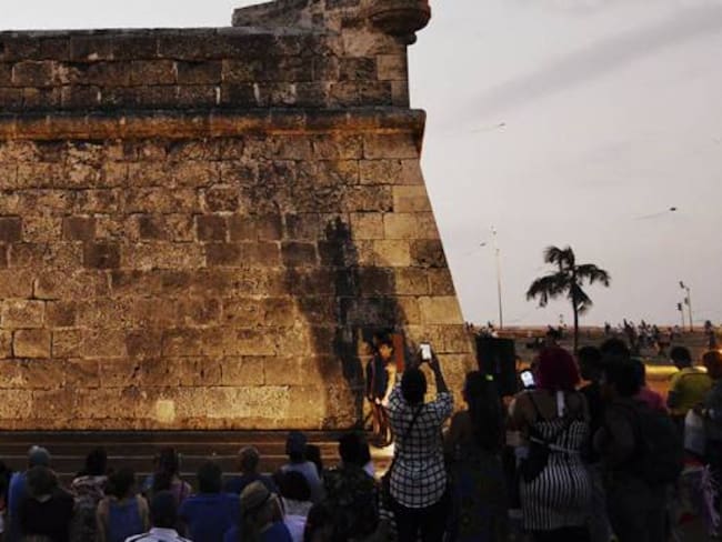 Mes del Patrimonio se celebra con Corredor Cultural en murallas de Cartagena