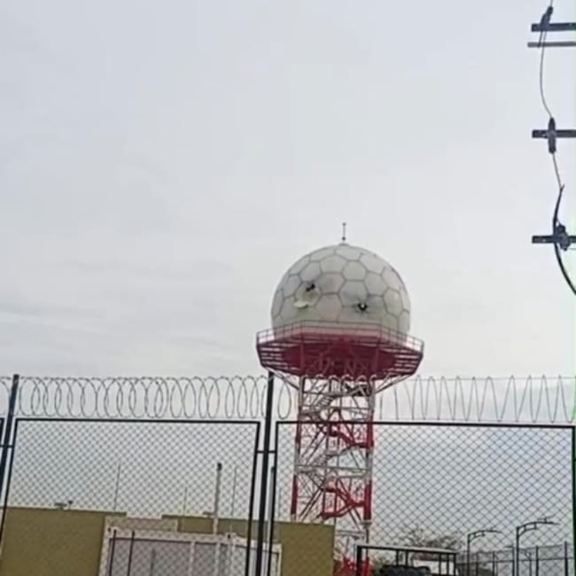 Tras ataque con drones, acordonan radar en Candelaria, Valle, y activan protocolo antiexplosivos
