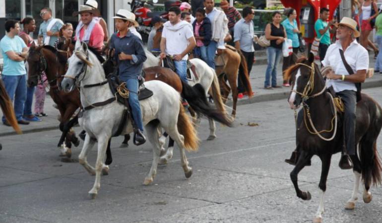 La cabalgata sanjuanera estaba programada para el 25 de junio